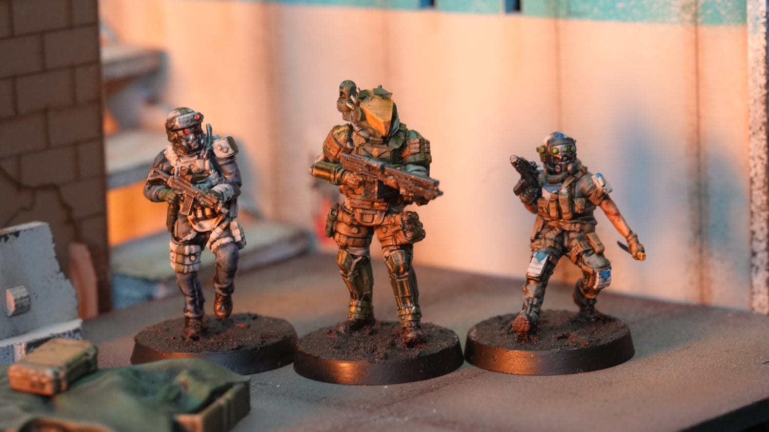 WHOLESALE Handler Alpha X3